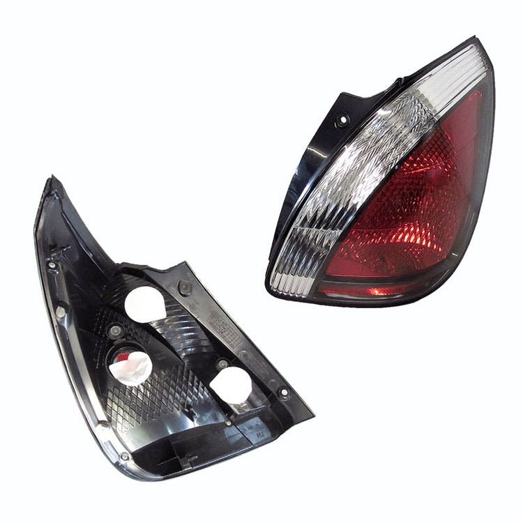 Kia Rio JB 5 Door Hatch Right Tail Light (5/2005 to 6/2011)