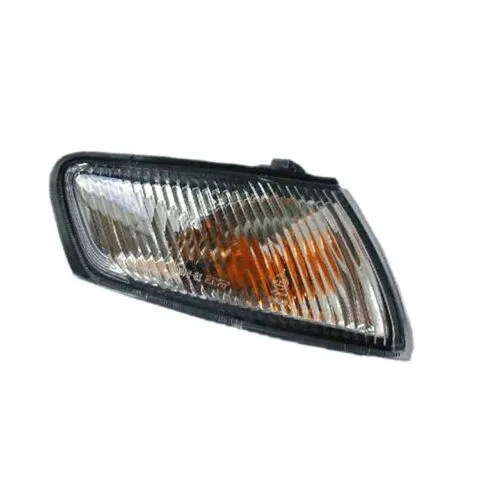 Mazda 626 GF Right Front Corner Light (4/1997 to 10/1999)