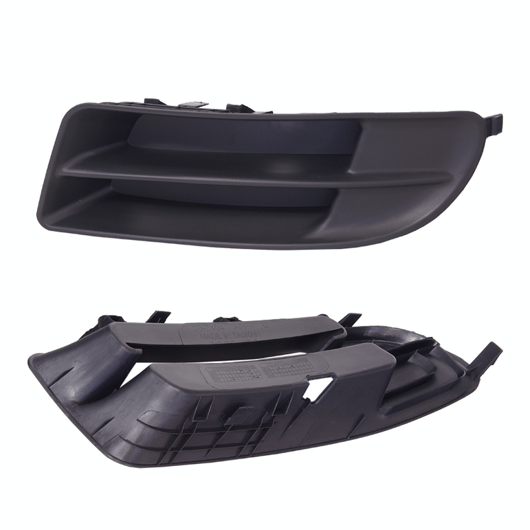 Toyota Corolla ZZE122 Left Fog Light (5/2004 to 3/2007)