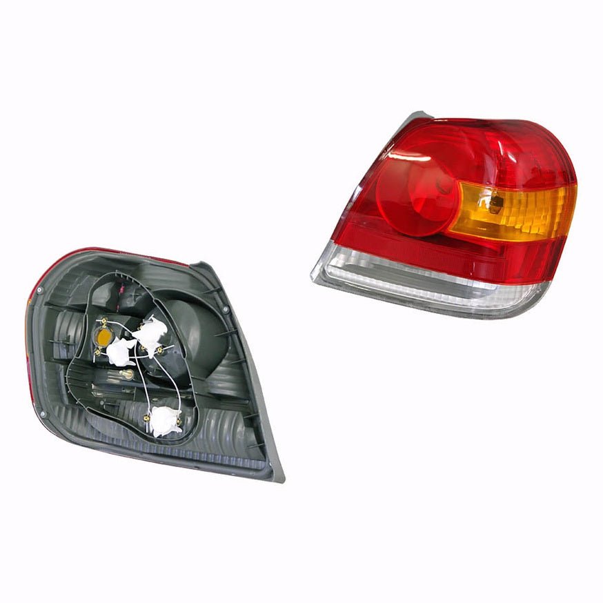 Toyota Echo Sedan Right Tail Light (12/2002 to 8/2005)