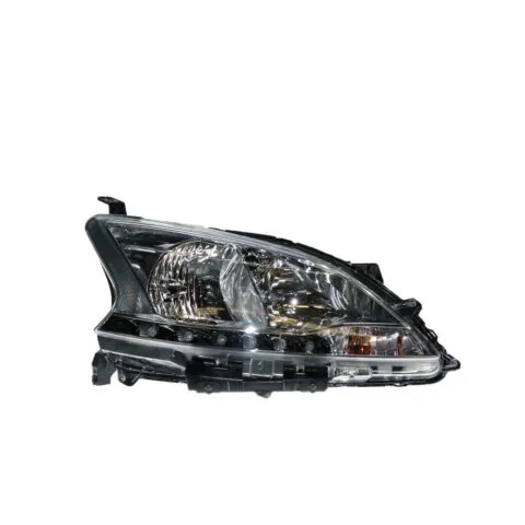 Nissan Pulsar B17 ST Right Headlight (11/2012 to 12/2017)