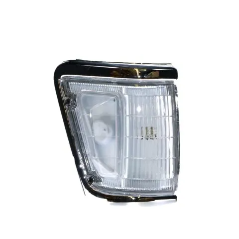 Toyota Hilux 4WD Utility Right Front Corner Light, Chrome Trim with Clear Hump (10/1991 to 8/1997)
