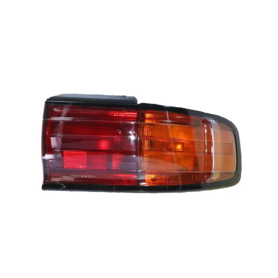 Toyota Camry SDV10 Sedan Right Tail Light (2/1993 to 7/1995)